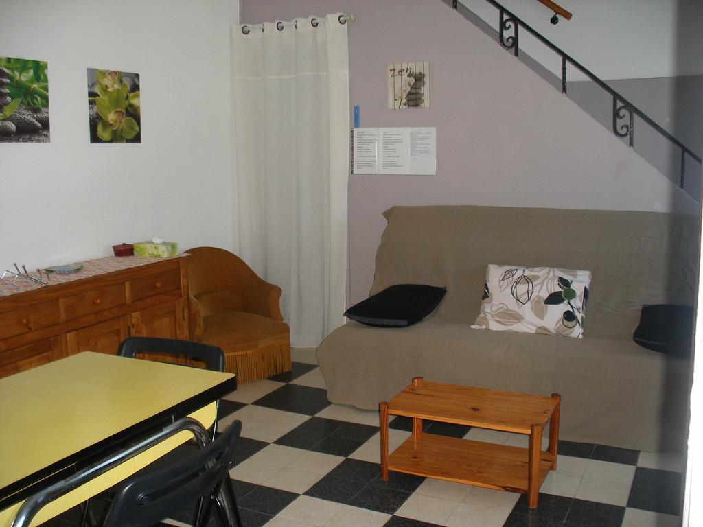 Petite Maison De Village *